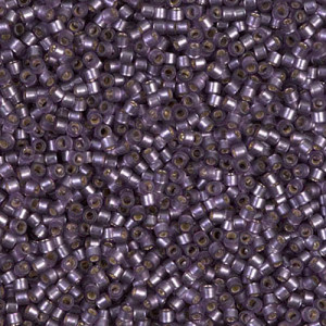 델리카비즈 1.6mm(DB695번 : Violet Dyed Semi-Matte Silver-Lined) - 3g