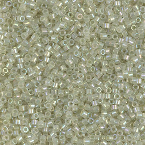 델리카비즈 1.6mm(DB1765번 : Sparkling Celery-Lined Opal AB) - 3g