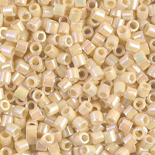 델리카비즈 3mm(DBL157번 : Cream Opaque) - 3g