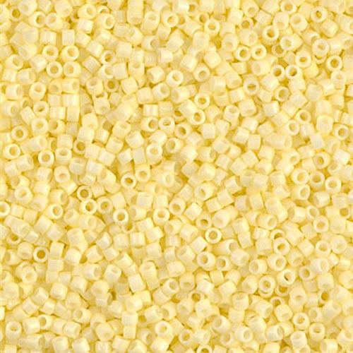 델리카비즈 1.6mm(DB2101번 : Light Lemon Ice Duracoat Opq. Dyed) - 3g