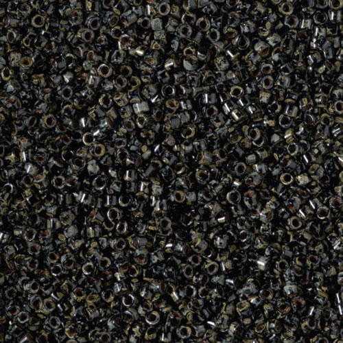 델리카비즈 1.6mm(DB2261번 :Picasso Smoky Black Matte) - 3g