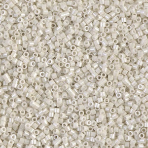 델리카비즈 1.3mm(DBS211번 : Alabaster Opaque Luster) - 3g