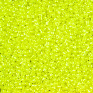 델리카비즈 1.6mm(DB2031번 : Luminous Limeade) - 3g